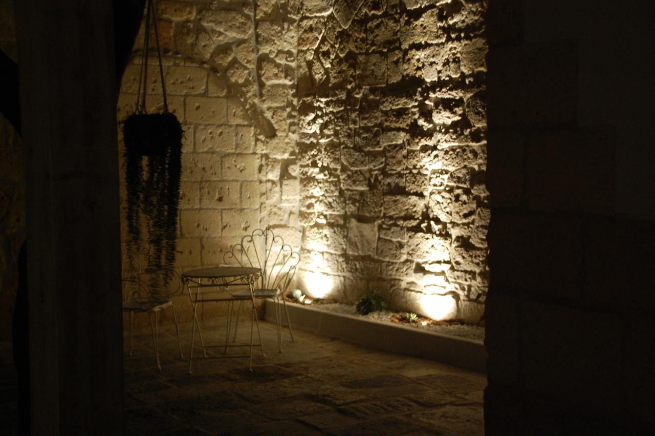 Palazzo Bianchi Domus Holidays Trani Exterior foto